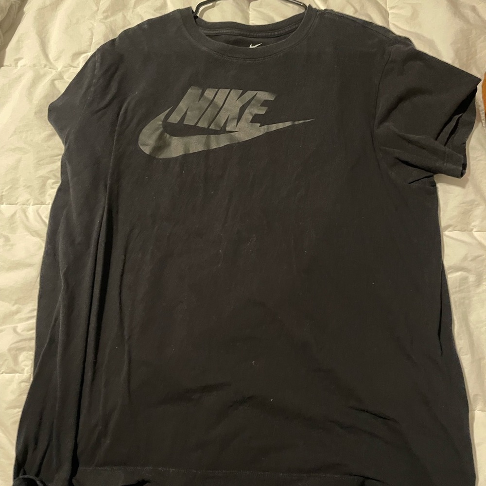 Nike Sportswear Athletic Rockstarr Men's T-shirt 🤍